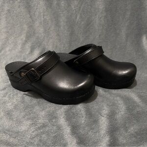 Dansko “Ingrid” Black Leather Clogs with Buckle